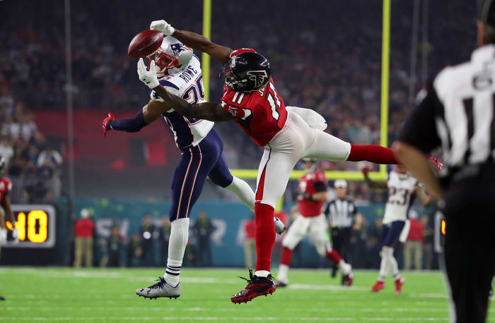 2017-0205-Super-Bowl LI-Julio-Jones-Eric-Rowe-SI713_TK1_05644.JPG